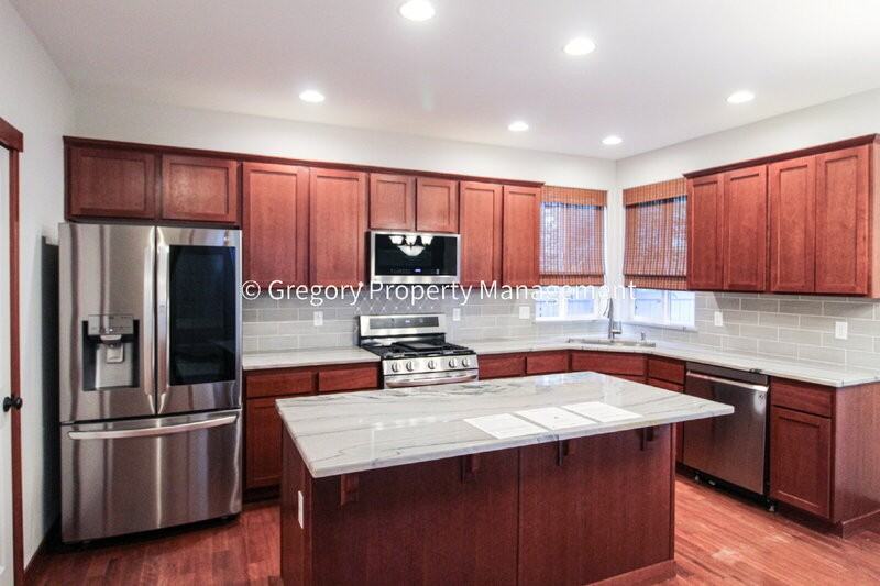 4518 147th Pl Se - Photo 7 of 30