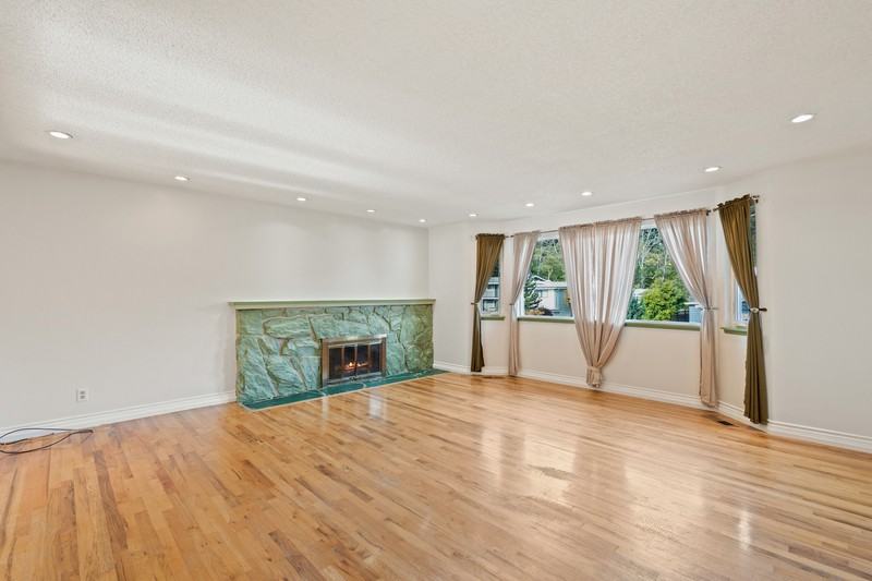 8506 224th St Sw - Photo 2 of 19