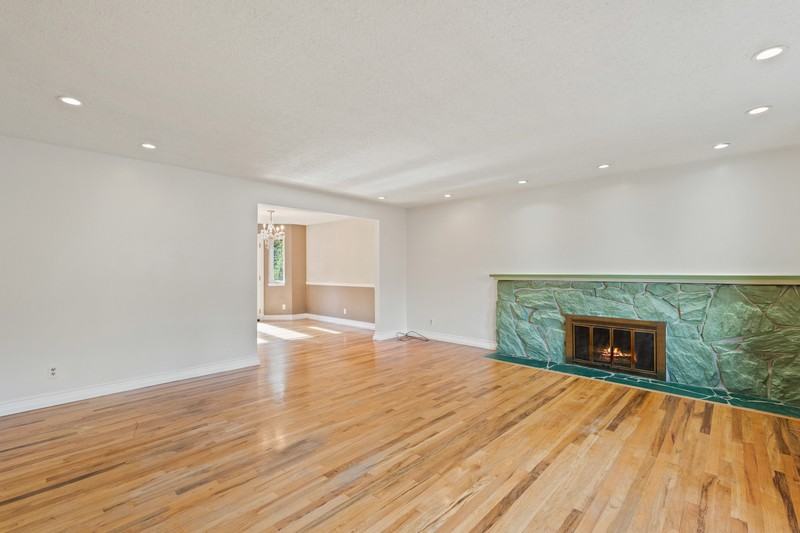 8506 224th St Sw - Photo 3 of 19