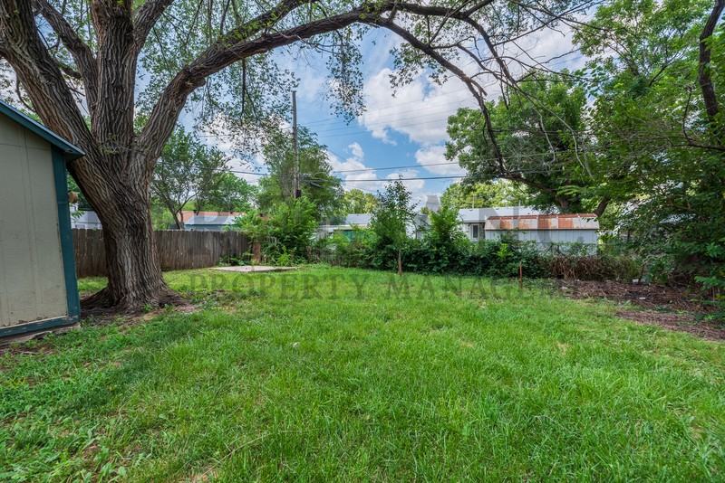 5714 E Harry St - Photo 4 of 23