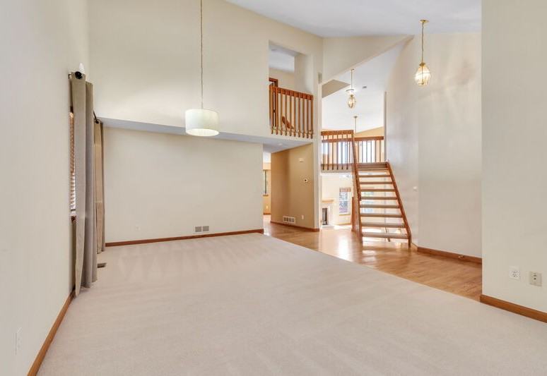 9584 Las Colinas Dr - Photo 3 of 30