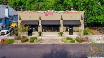 featured image of 1334 Walnut St