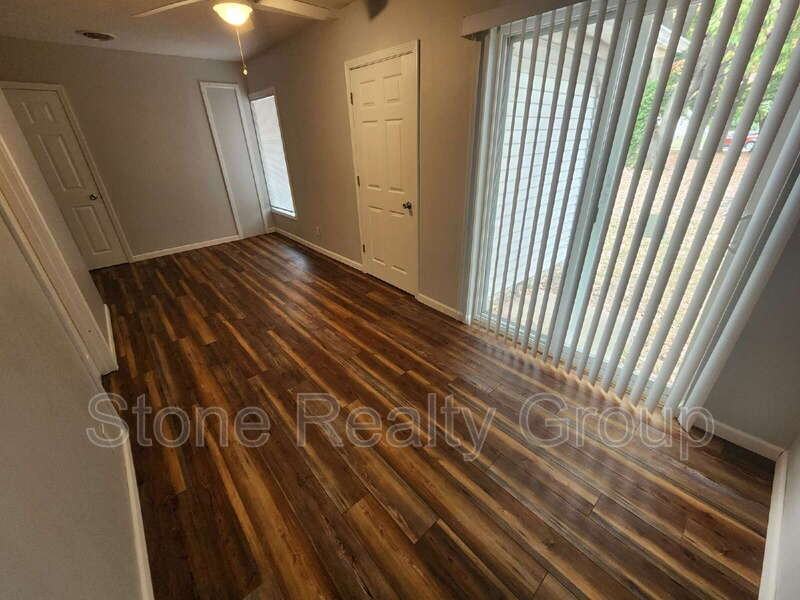 2607 S 8th St - Photo 5 of 8