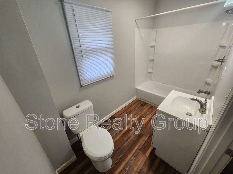 2607 S 8th St - Photo 7 of 8