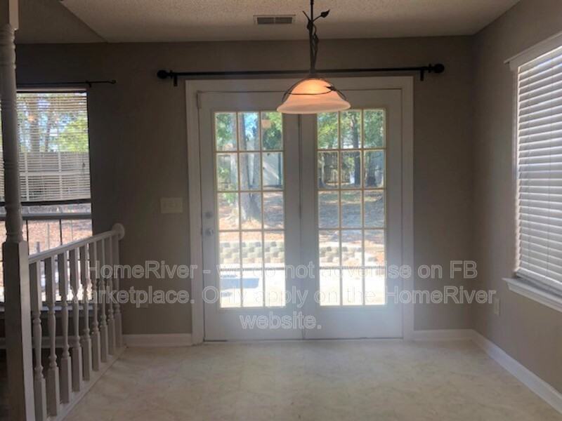 229 Stonewood Dr - Photo 5 of 19