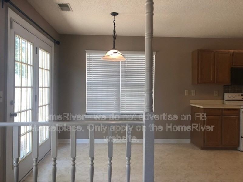 229 Stonewood Dr - Photo 6 of 19