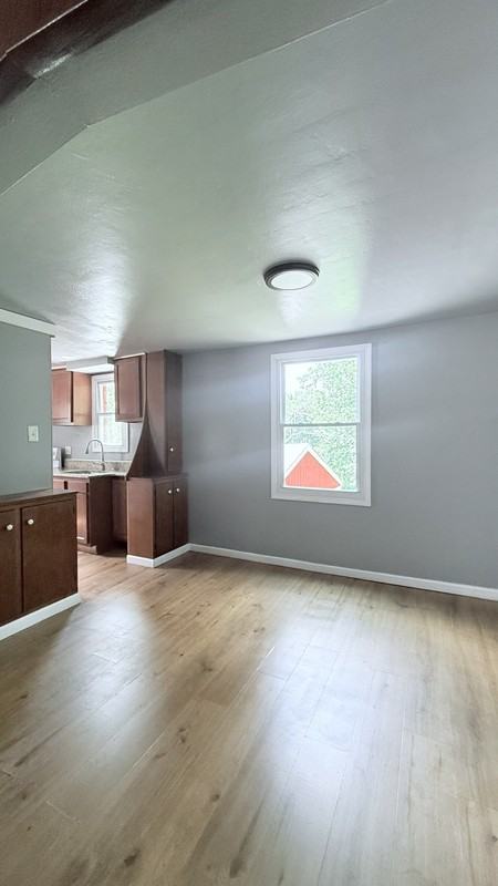 220 Idlewood Rd - Photo 5 of 10