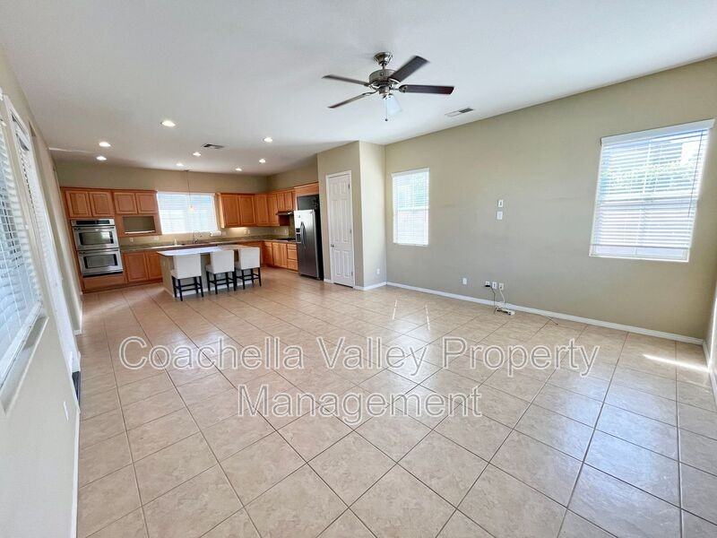 43341 Parkway Esplanade W - Photo 4 of 50