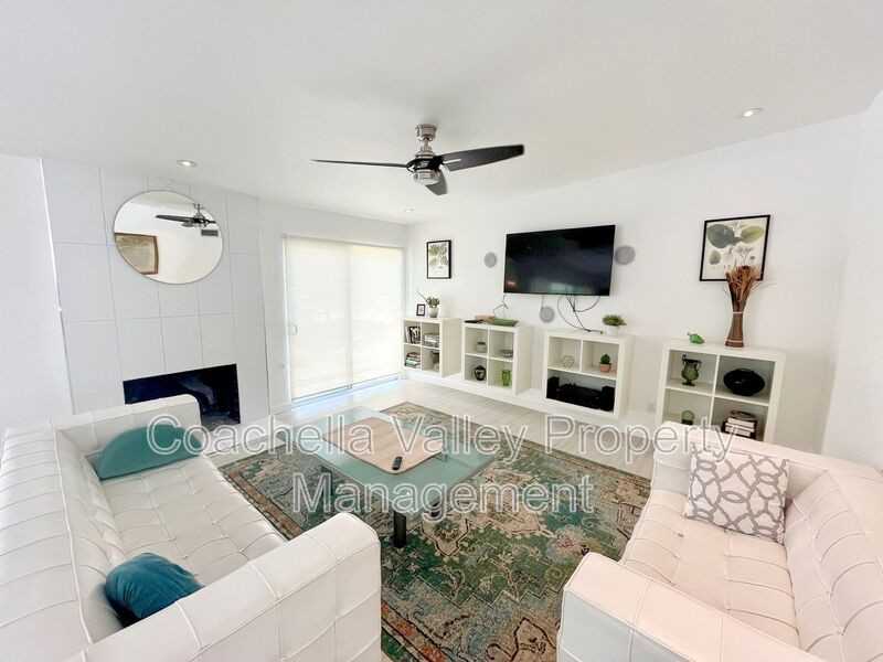 2719 E Ventura Rd - Photo 7 of 50