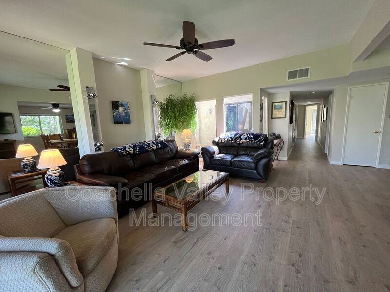 643 N Via Acapulco - Photo 4 of 50