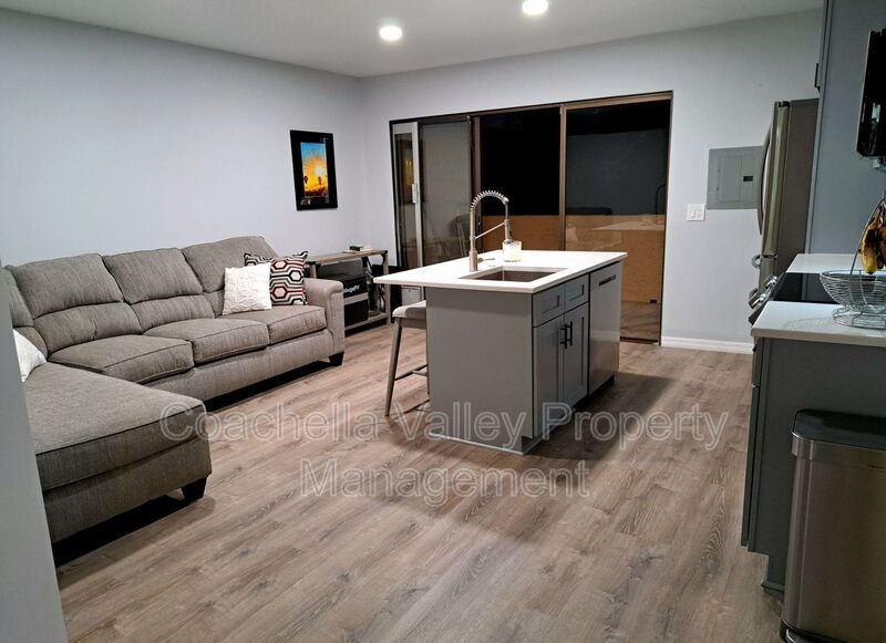 5300 E Waverly Dr - Photo 3 of 24