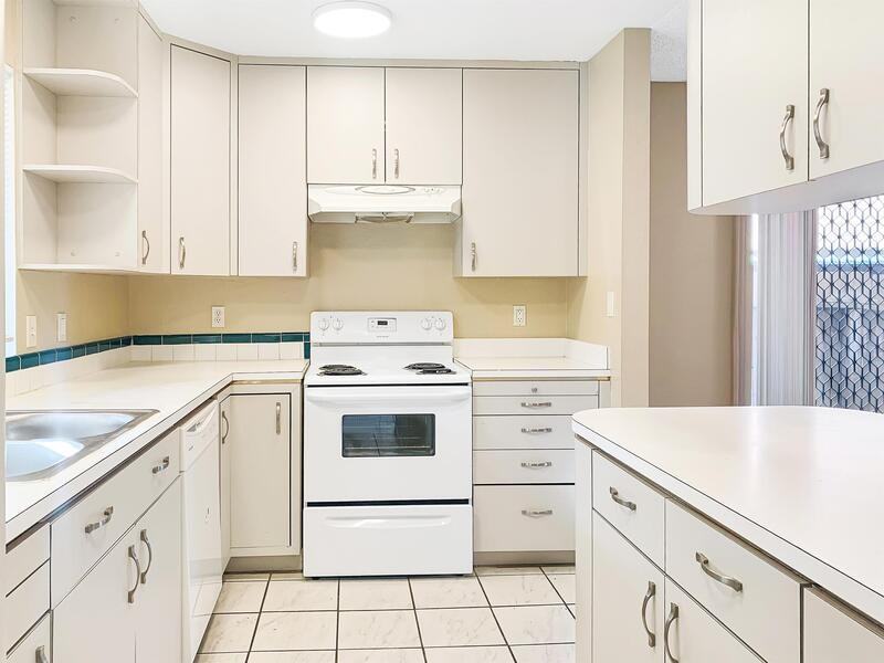 53666 Avenue Vallejo