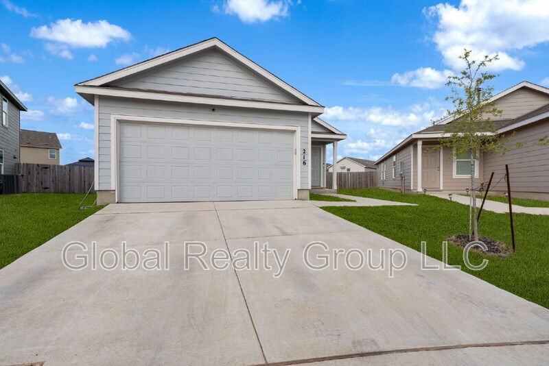 216 Susie Street - Photo 2 of 21