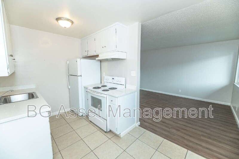 1333 Market Ave #3 - Photo 2 of 13