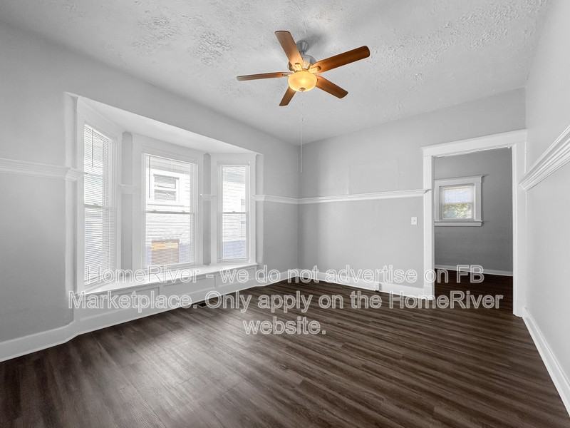 657 South 41st Street - Photo 4 of 19