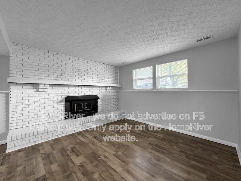 3829 Colorado Ave - Photo 7 of 27