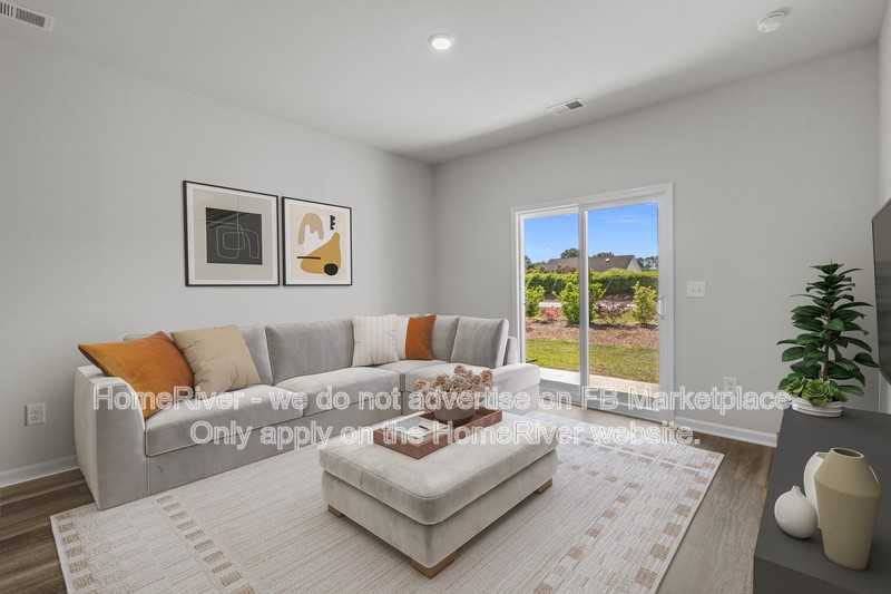 319 Sandridgebury Dr - Photo 6 of 38