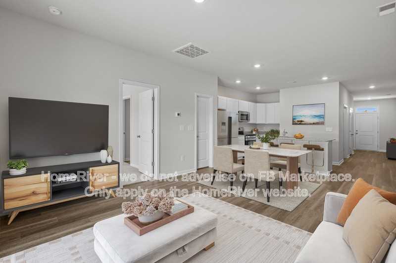 319 Sandridgebury Dr - Photo 6 of 39