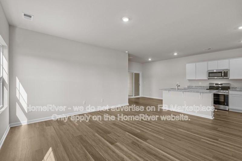 405 Waterend Dr - Photo 6 of 47