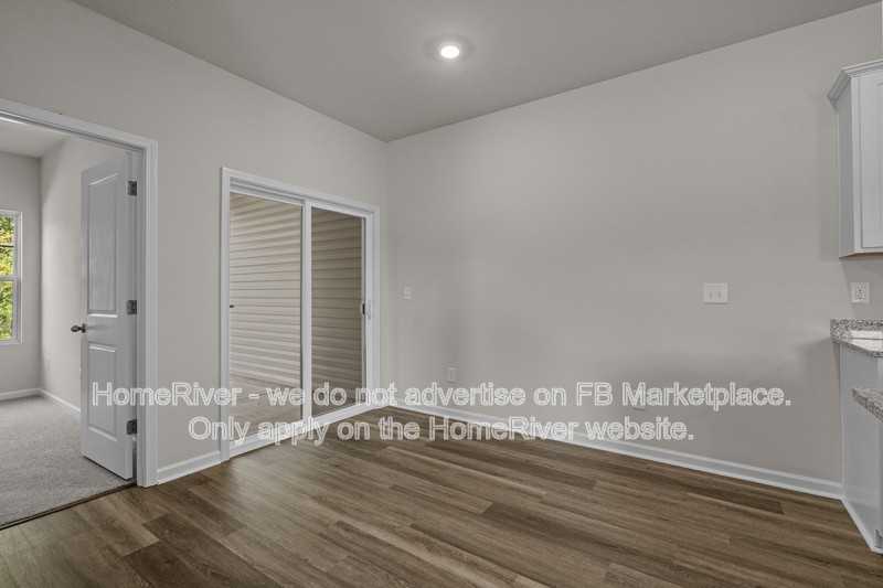 405 Waterend Dr - Photo 7 of 47