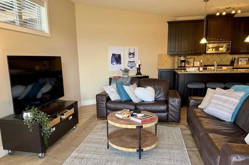 4026 Pritchard Dr N #6101 - Photo 5 of 38