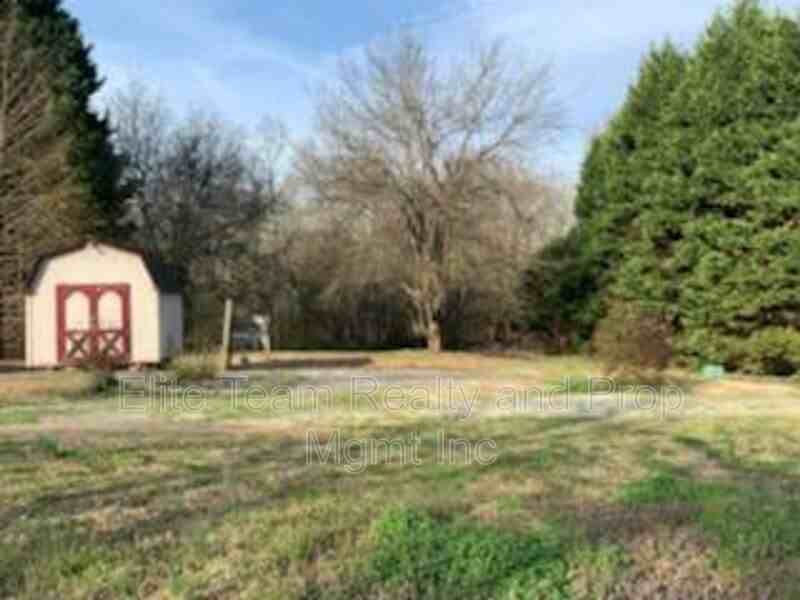 3111 Cedarvale Rd #15 - Photo 2 of 2