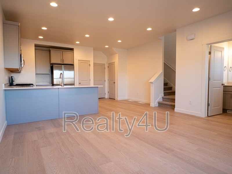 3545 W Hardman Way - Photo 2 of 22