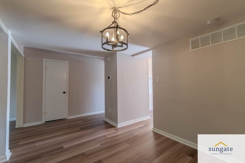 12 Daria Ct - Photo 6 of 46