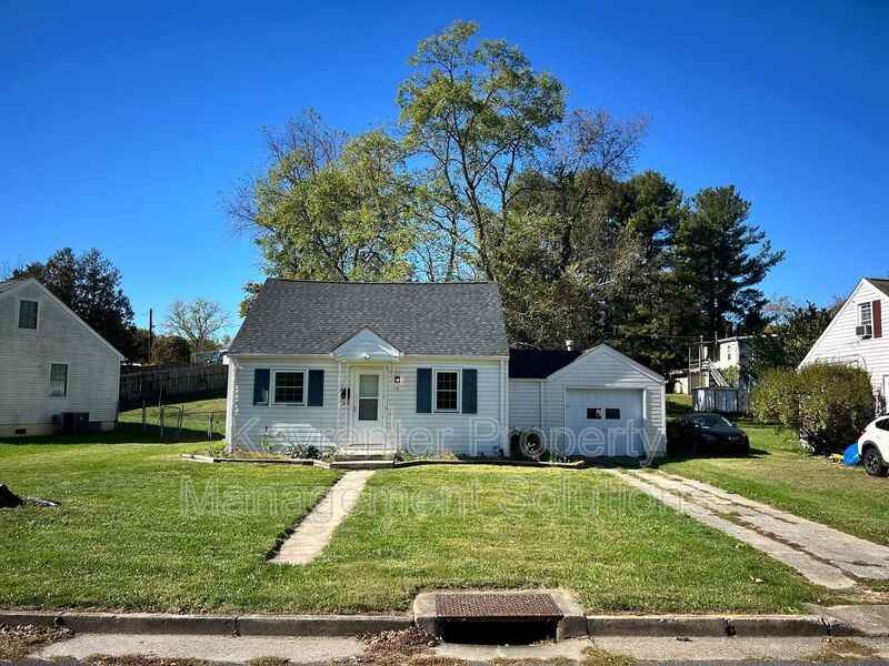 113 York Dr - Photo 2 of 30