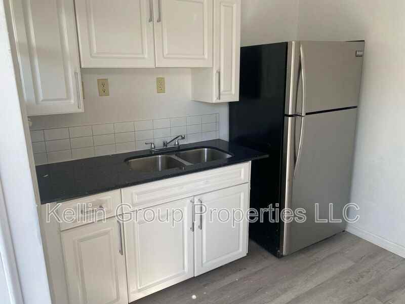 5701 Middlesex Drive #2 - Photo 5 of 8