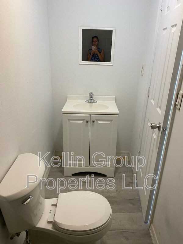 5701 Middlesex Drive #2 - Photo 7 of 8