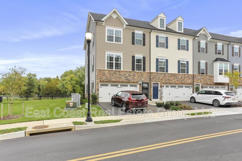 1716 Atlas Dr - Photo 2 of 36