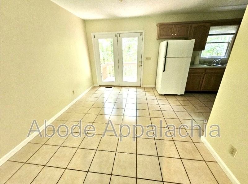 269 Peach Orchard Dr #1 - Photo 3 of 12