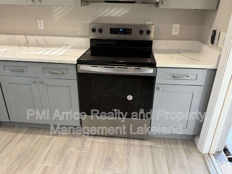 916 Palmer Road - Photo 6 of 16