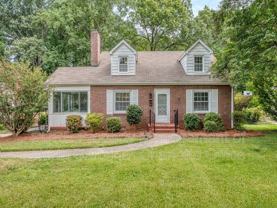 1321 Pinecrest Ave - Photo 1 of 1