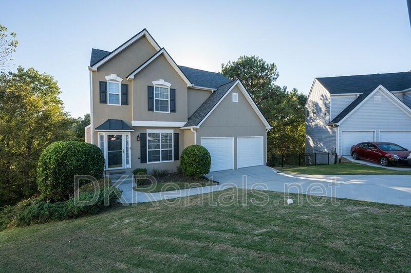 7040 Magnolia Park Ln - Photo 2 of 33