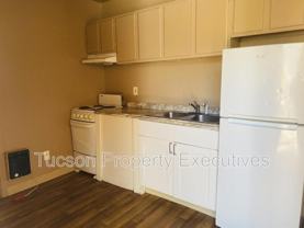 2411 S 6th Ave - Photo 1 of 1