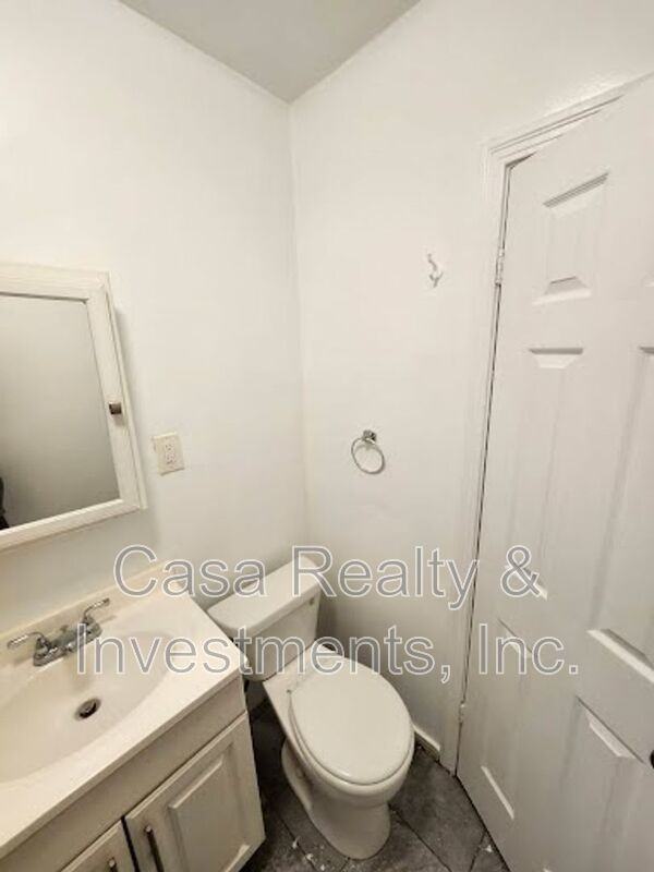 5911 S Wilton Pl - Photo 6 of 6