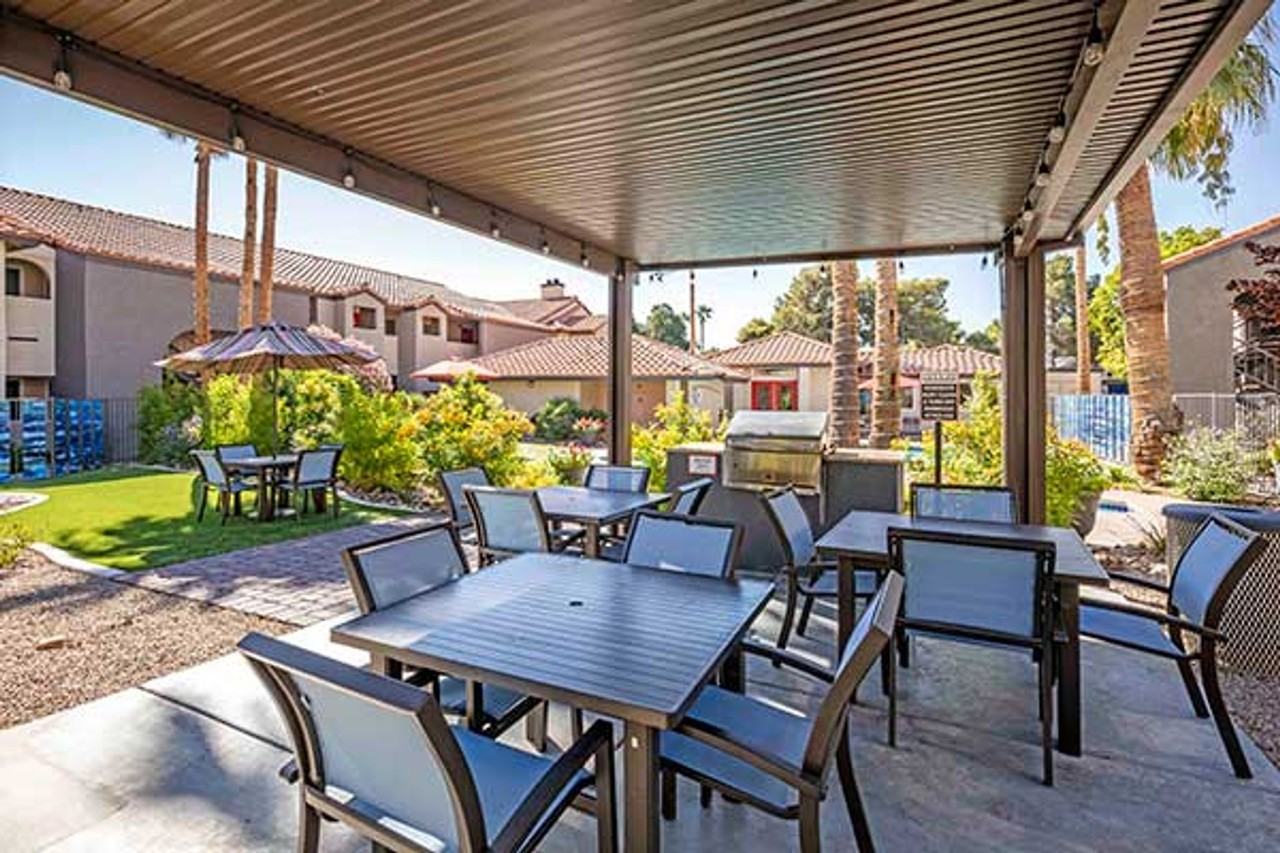 Fifty 101 Apartments - Photo 4 of 50