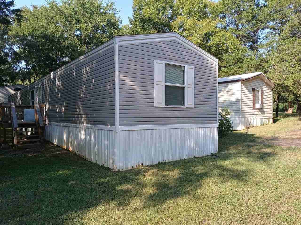 Looking for a lot for your single wide mobile home? 2 months free! - Photo 2 of 12