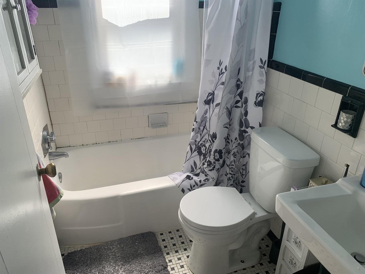 827 Pleasant Street - Photo 6 of 32