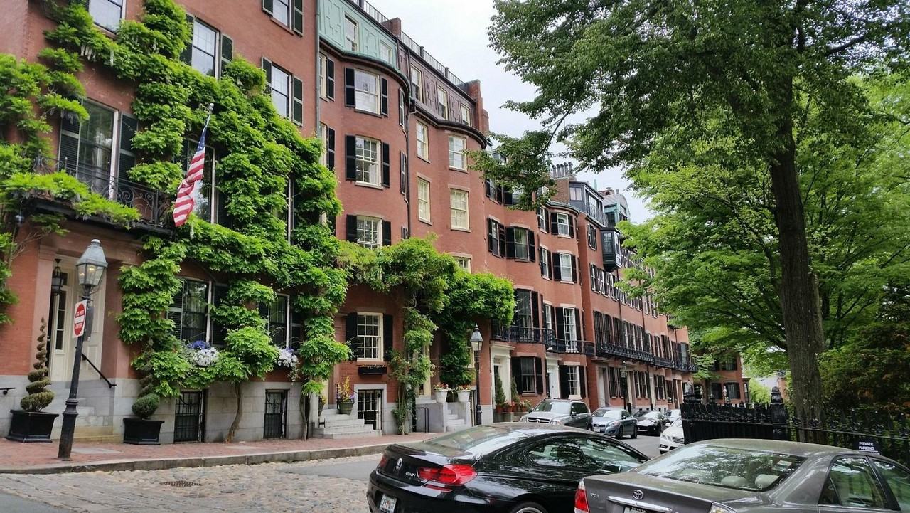 2 Louisburg Square - Photo 3 of 25