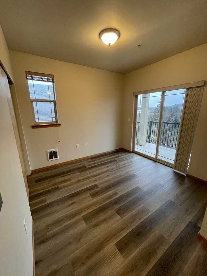 Sunset Terrace - 01 - Photo 4 of 15