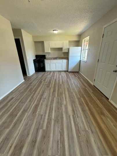 205 Randal - Photo 7 of 16