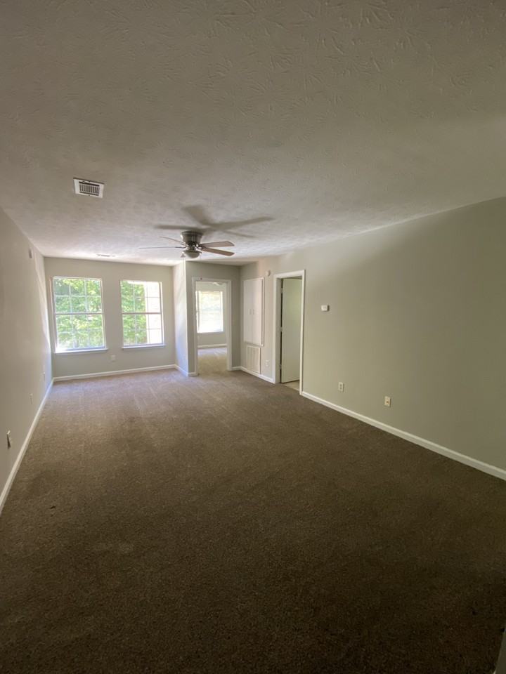 6200 Cross Tie Court - Photo 7 of 19