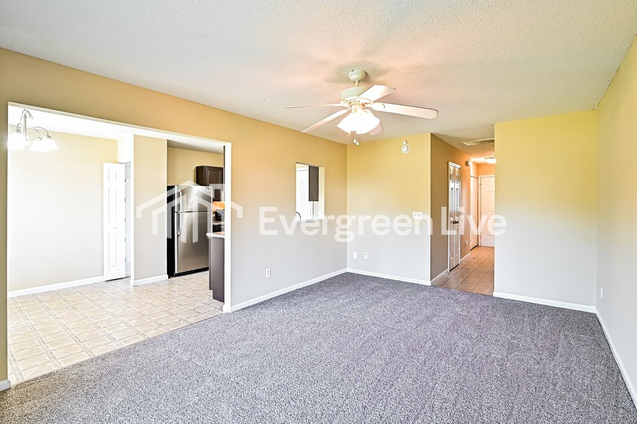 130 Curvewood Rd - Photo 2 of 15