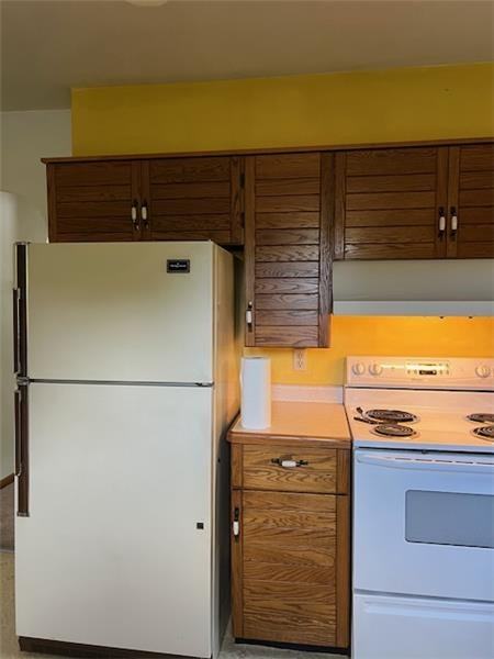 353 Patton Ave - Photo 3 of 8