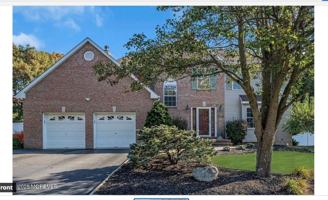 featured image of 32 Sarah Ln