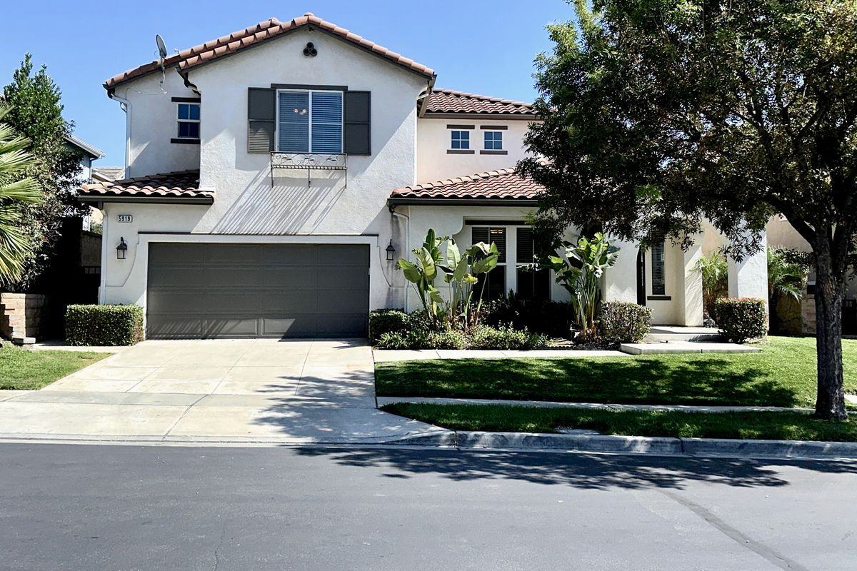 5919 Lawson Peak Way - Photo 2 of 42