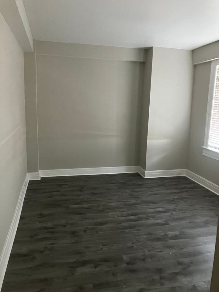 Wilrik Apartments - Photo 6 of 11